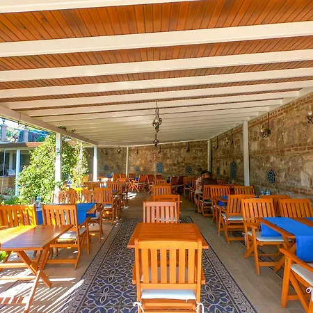 Cunda Rota فندق 3*