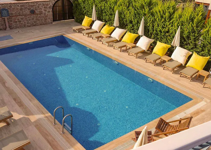 Cunda Rota ホテル 3*